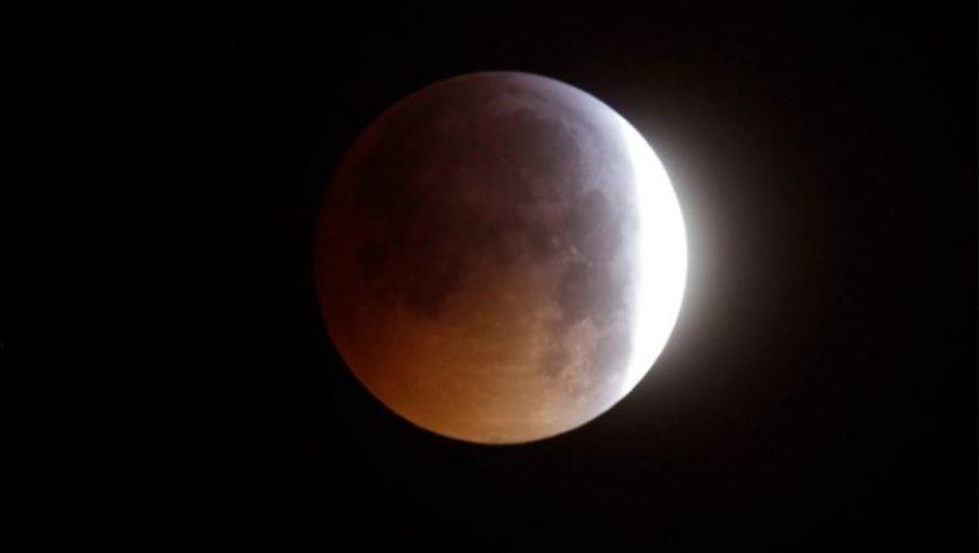 Eclipse total de luna en Guatemala